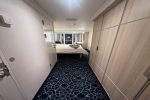 Deluxe-Verandah Stateroom Picture