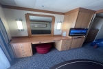 Deluxe Verandah Stateroom Picture