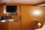 Ocean Suite Stateroom Picture