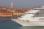 Carnival Freedom Exterior Picture