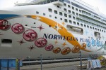 Norwegian Pearl Exterior Picture