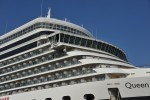 Queen Elizabeth Exterior Picture