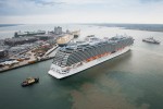 Royal Princess III Exterior Picture