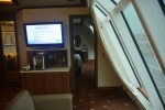 Deluxe Owner Suite Stateroom Picture