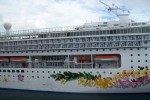 Norwegian Sky Exterior Picture