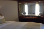 Silver Suite Stateroom Picture