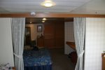 Deluxe Verandah Stateroom Picture