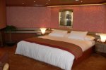 Pinnacle Suite Stateroom Picture