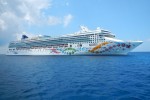 Norwegian Pearl Exterior Picture