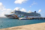 Norwegian Pearl Exterior Picture