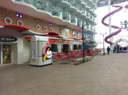 Symphony of the Seas Johnny Rockets picture