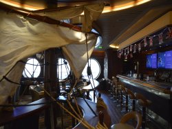 Independence of the Seas Schooner Bar picture