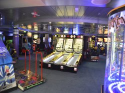 Independence of the Seas Video Arcade picture