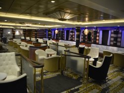 Independence of the Seas Star Lounge picture