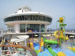 Independence of the Seas Splashaway Bay picture