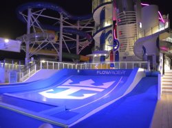 Independence of the Seas FlowRider picture