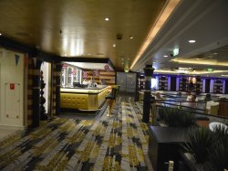 Independence of the Seas Star Lounge picture