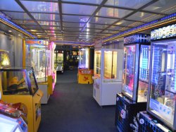 Independence of the Seas Video Arcade picture