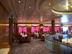 Norwegian Sun Four Seasons Main Dining Room picture