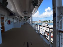 Norwegian Sun Promenade picture