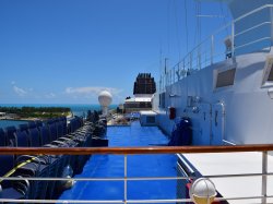 Norwegian Sun Sun Deck picture