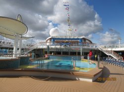 Serenade of the Seas Main Pool picture