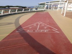 Serenade of the Seas Sports Deck picture