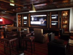 Disney Dream 687 Lounge picture