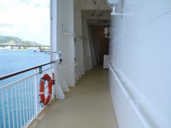 Norwegian Gem Promenade picture