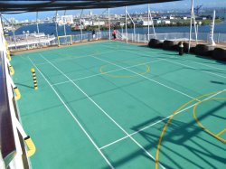 Norwegian Gem Sports Court picture