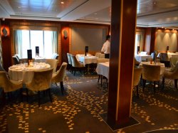 Norwegian Gem Magenta Main Dining Room picture