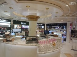 Sapphire Princess Essence Shop picture