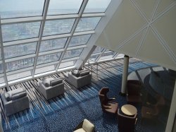 Norwegian Joy Horizon Lounge picture