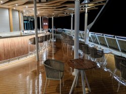 Celebrity Summit Sunset Bar picture