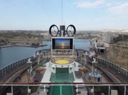 MSC Seaview Panorama Pool picture