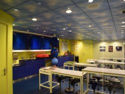 Symphony of the Seas Adventure Science Lab picture