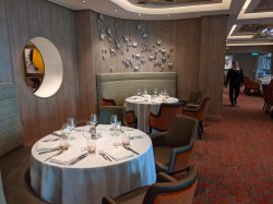 Norwegian Encore Taste Restaurant picture