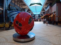 Symphony of the Seas Royal Promenade and Shops picture