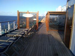 Carnival Conquest Serenity picture