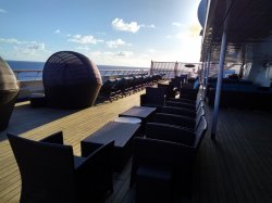 Carnival Conquest Serenity picture