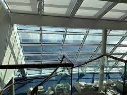 Norwegian Encore Horizon Lounge picture