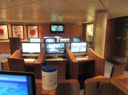 Celebrity Solstice iLounge picture