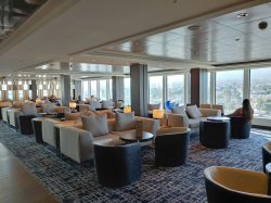 Norwegian Joy Observation Lounge picture