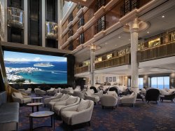 Norwegian Spirit Atrium picture