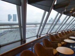 Norwegian Sky Spinnaker Lounge picture