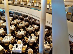 Koningsdam Dining Room picture