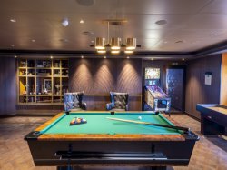 MSC Seashore Pool Room picture