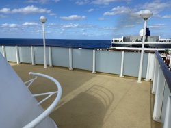 Norwegian Gem Freestyle Sun Deck picture