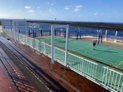 Norwegian Gem Sports Court picture