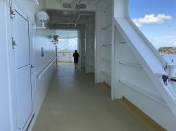 Norwegian Gem Promenade picture